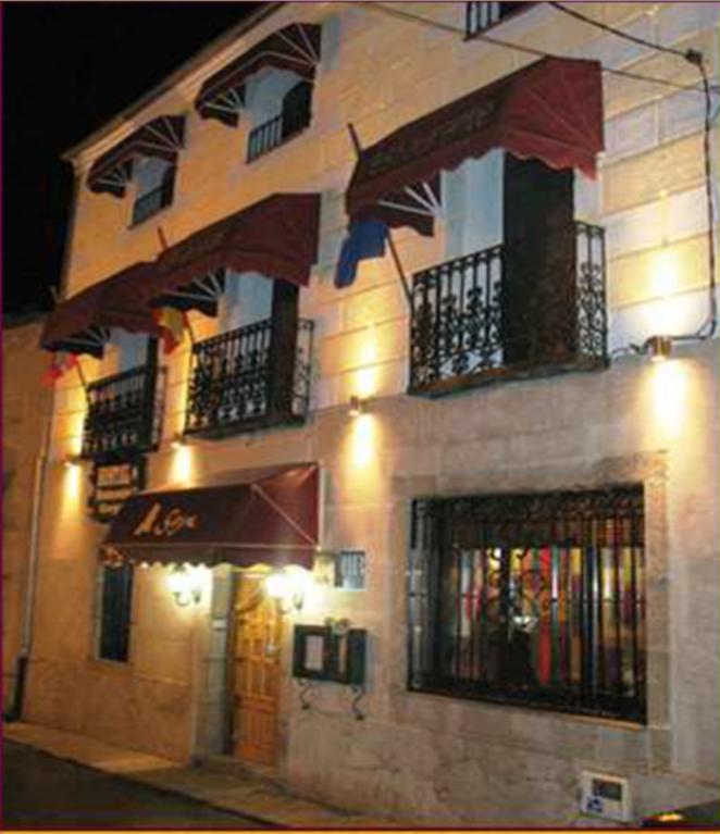 Hotel Restaurante Goya Piedrahíta Exterior foto
